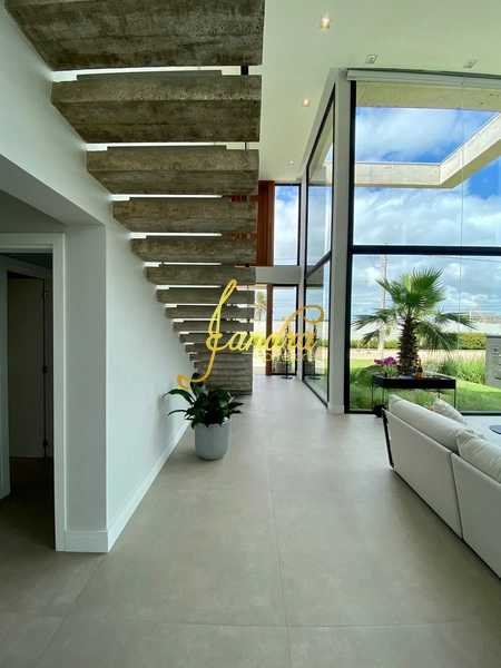 Sobrado mobiliado e decorado, beira Lago: 31ª foto da galeria de imagens do imóvel