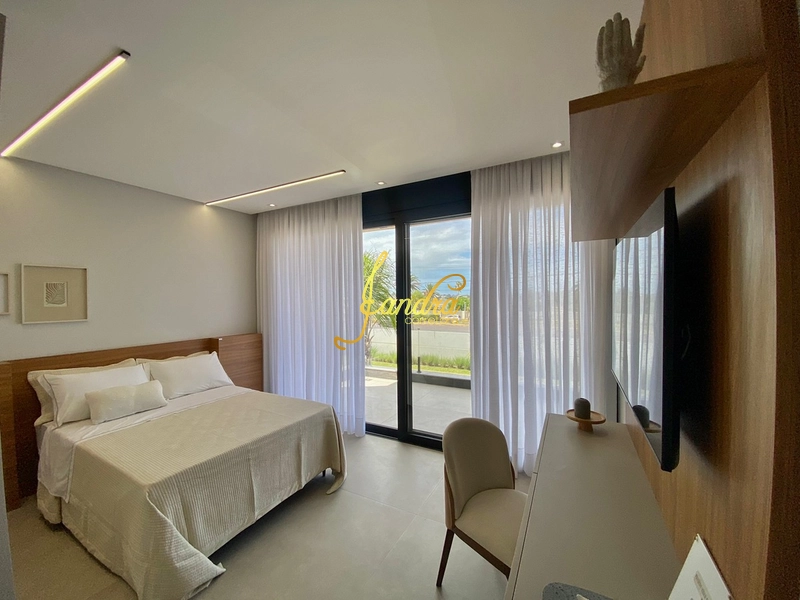 Sobrado mobiliado e decorado, beira Lago: 2ª foto da galeria de imagens do imóvel