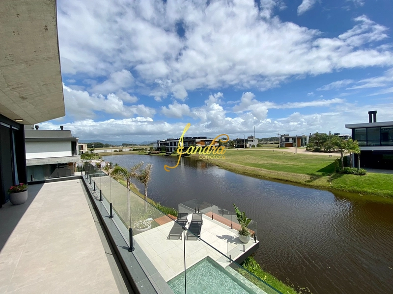 Sobrado mobiliado e decorado, beira Lago: 20ª foto da galeria de imagens do imóvel