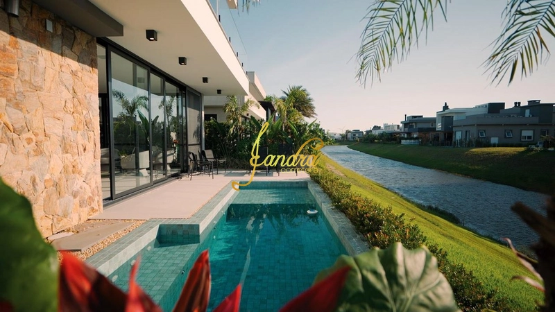 Belíssimo sobrado beira lago no Capão Ilhas Resort com 5 suítes: 33ª foto da galeria de imagens do imóvel