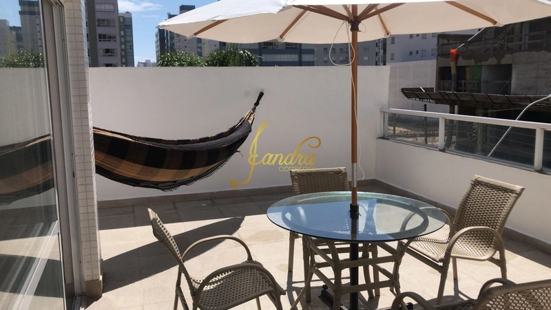 Apartamento de frente com terraço: 25ª foto da galeria de imagens do imóvel