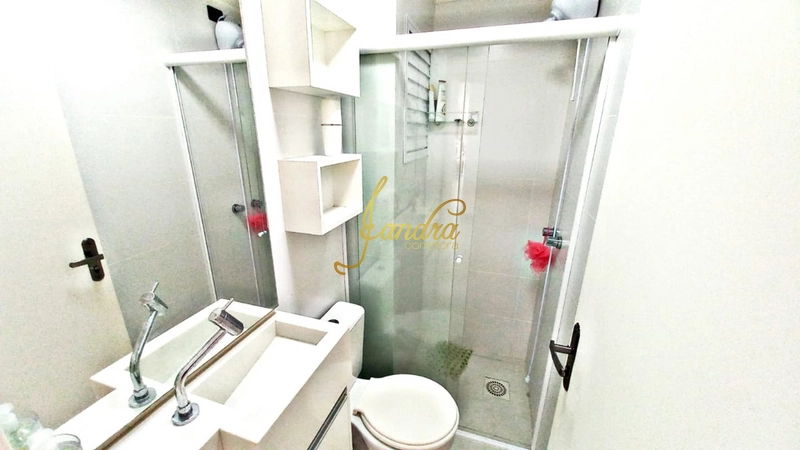 Apartamento de frente com terraço: 2ª foto da galeria de imagens do imóvel