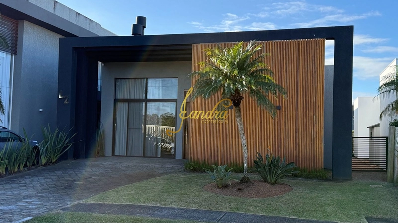 CASA EM CONDOMÍNIO À VENDA: 1ª foto da galeria de imagens do imóvel