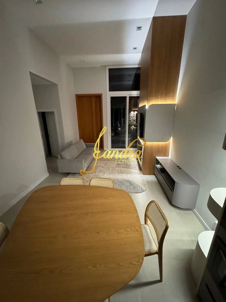 Casa térrea no condomínio Sunset Mobiliado e decorado: 1ª foto da galeria de imagens do imóvel