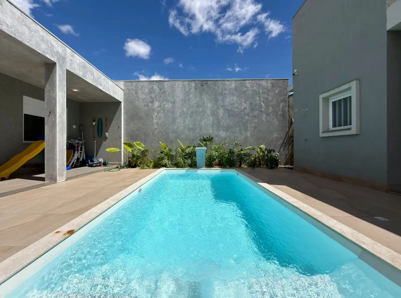 CASA À VENDA EM ATLÂNTIDA: 37ª foto da galeria de imagens do imóvel