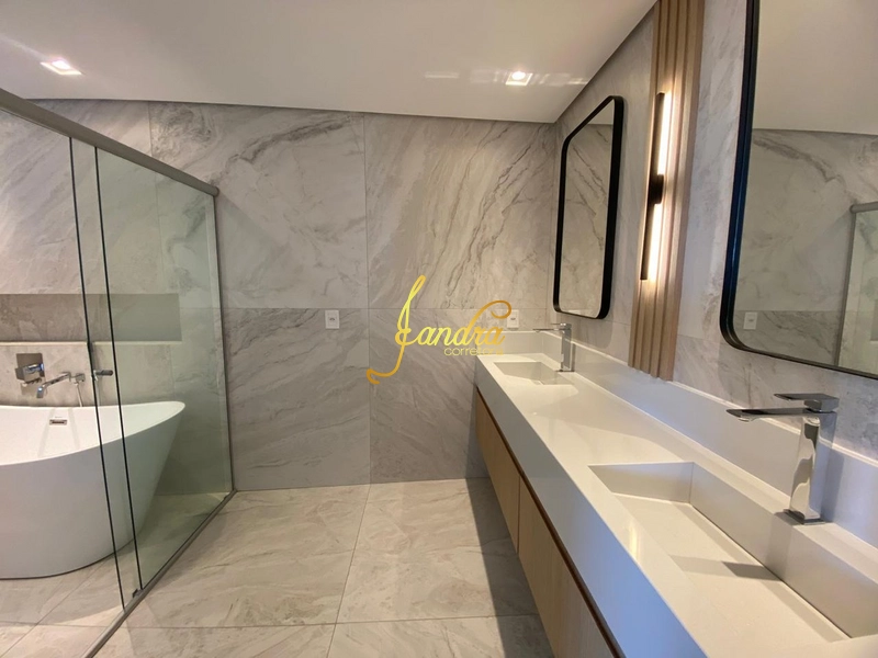 Sobrado com piscina, 06 suítes, mobiliado e decorado: 24ª foto da galeria de imagens do imóvel