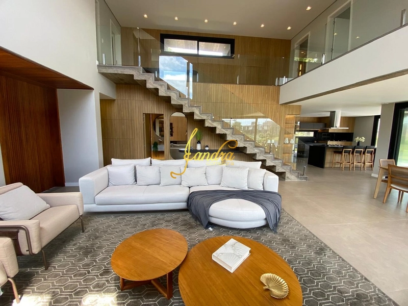 Sobrado com piscina, 06 suítes, mobiliado e decorado: 41ª foto da galeria de imagens do imóvel
