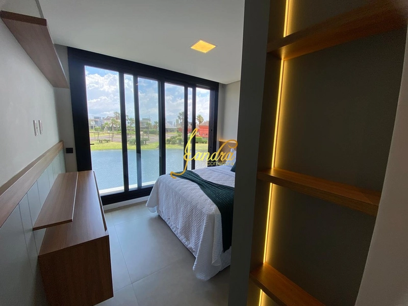 Sobrado com piscina, 06 suítes, mobiliado e decorado: 14ª foto da galeria de imagens do imóvel