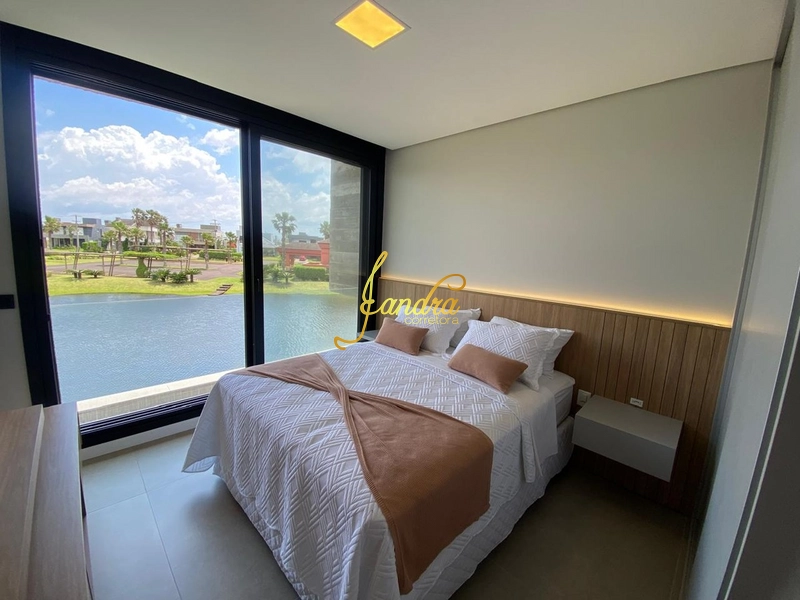 Sobrado com piscina, 06 suítes, mobiliado e decorado: 15ª foto da galeria de imagens do imóvel
