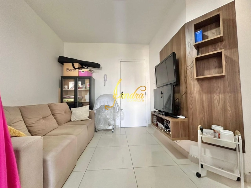 Amplo apartamento reformado de 1 dormitório: 2ª foto da galeria de imagens do imóvel