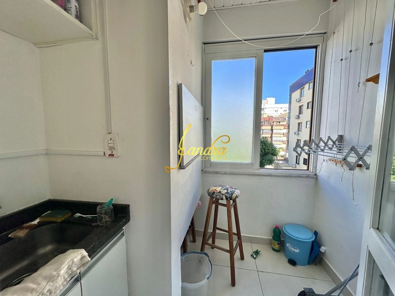 Amplo apartamento reformado de 1 dormitório: 10ª foto da galeria de imagens do imóvel