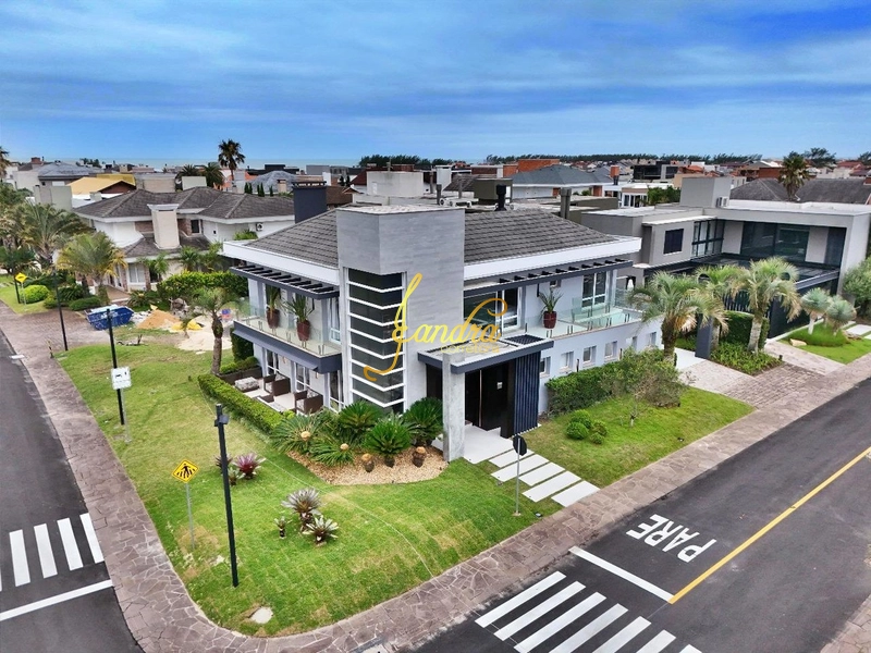 Condomínio Beira mar luxuoso: 15ª foto da galeria de imagens do imóvel