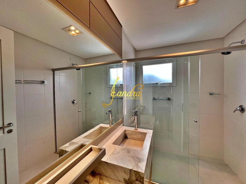 Condomínio Beira mar luxuoso: 24ª foto da galeria de imagens do imóvel