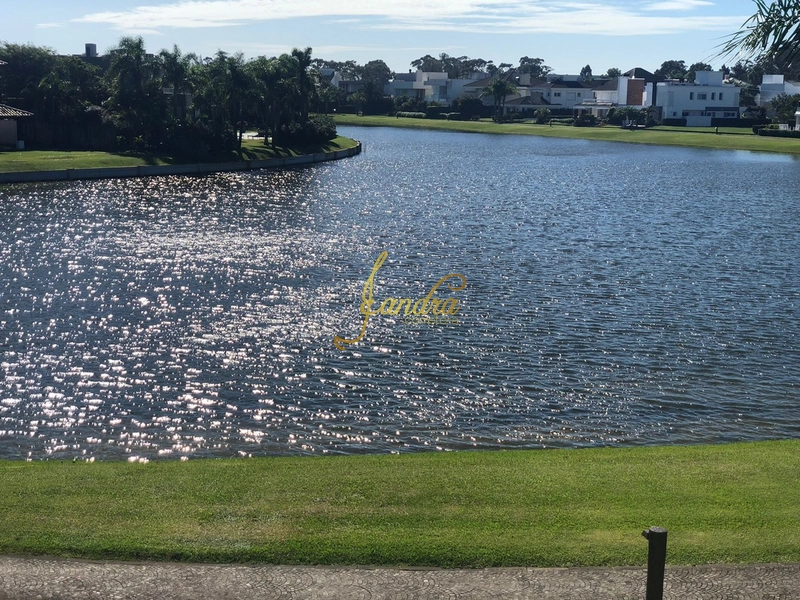 Sobrado com 435 m² - Piscina - BOSQUES DE ATLÂNTIDA: 21ª foto da galeria de imagens do imóvel