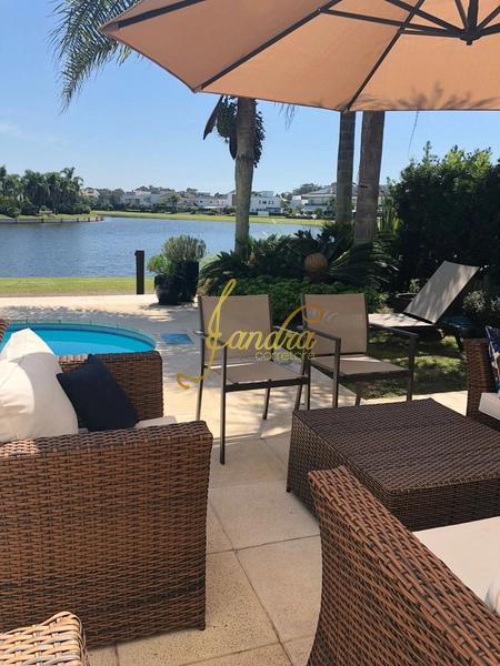 Sobrado com 435 m² - Piscina - BOSQUES DE ATLÂNTIDA: 2ª foto da galeria de imagens do imóvel