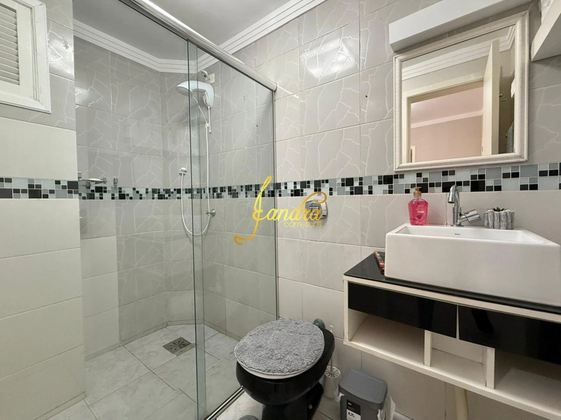 Apartamento amplo de 1 dormitório  pertinho do mar: 5ª foto da galeria de imagens do imóvel