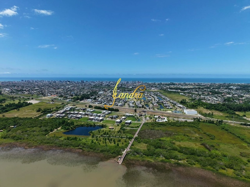 Sobrado com 05 suítes, com 400m2 de área construída: 19ª foto da galeria de imagens do imóvel
