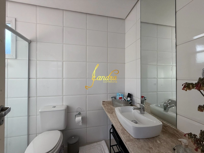 Sobrado mobiliado e decorado com piscina: 14ª foto da galeria de imagens do imóvel