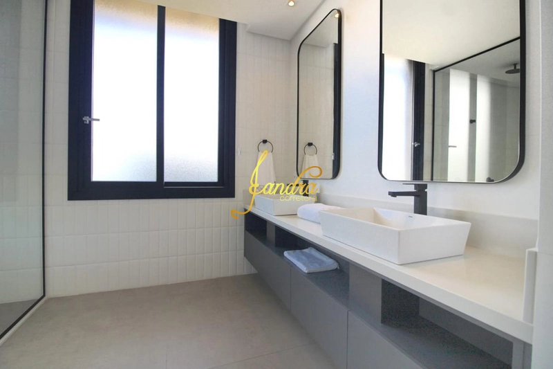 Sobrado na avenida, mobiliado e decorado: 30ª foto da galeria de imagens do imóvel