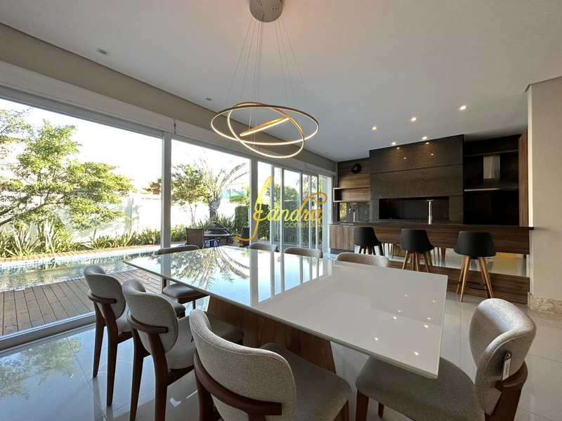 Casa térrea mobiliada e decorada com piscina: 15ª foto da galeria de imagens do imóvel