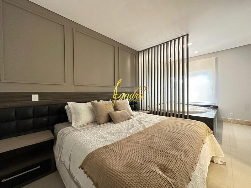 Casa térrea mobiliada e decorada com piscina: 1ª foto da galeria de imagens do imóvel