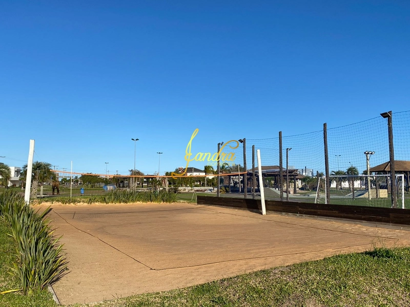 Ótimo lote de esquina com  600m2 perto da infra: 6ª foto da galeria de imagens do imóvel