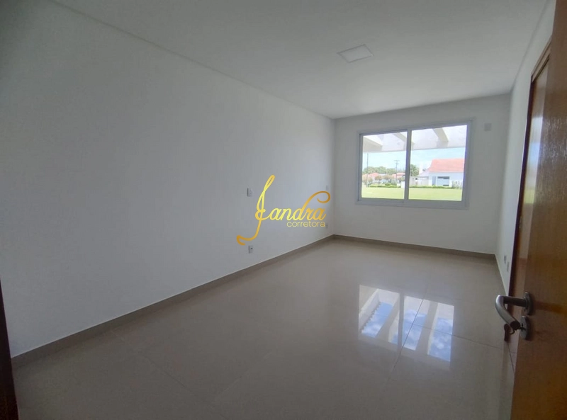 Casa térrea com 500m2 de área construída com SETE suítes: 18ª foto da galeria de imagens do imóvel