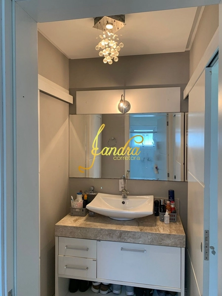 Casa térrea em condomínio fechado mobiliada e decorada: 2ª foto da galeria de imagens do imóvel