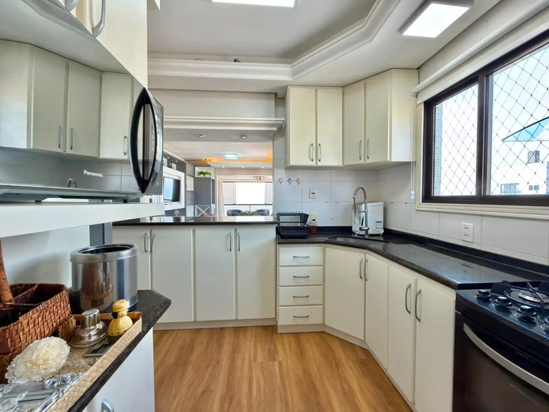 APARTAMENTO À VENDA COM VISTA PANORÂMICA PARA O MAR: 16ª foto da galeria de imagens do imóvel