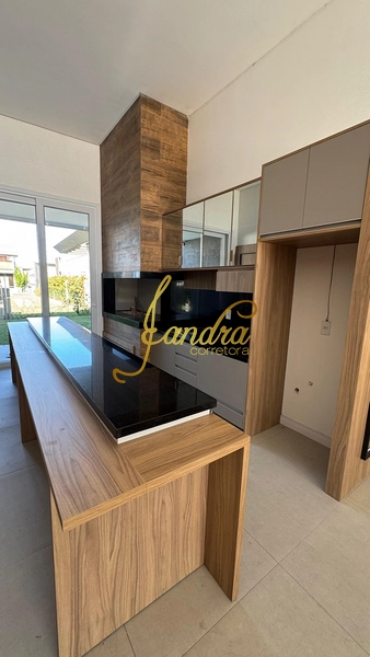 Mobiliado e decorado casa térrea: 5ª foto da galeria de imagens do imóvel