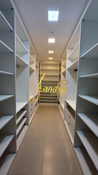 MOBILIADA E DECORADA: 18ª foto da galeria de imagens do imóvel