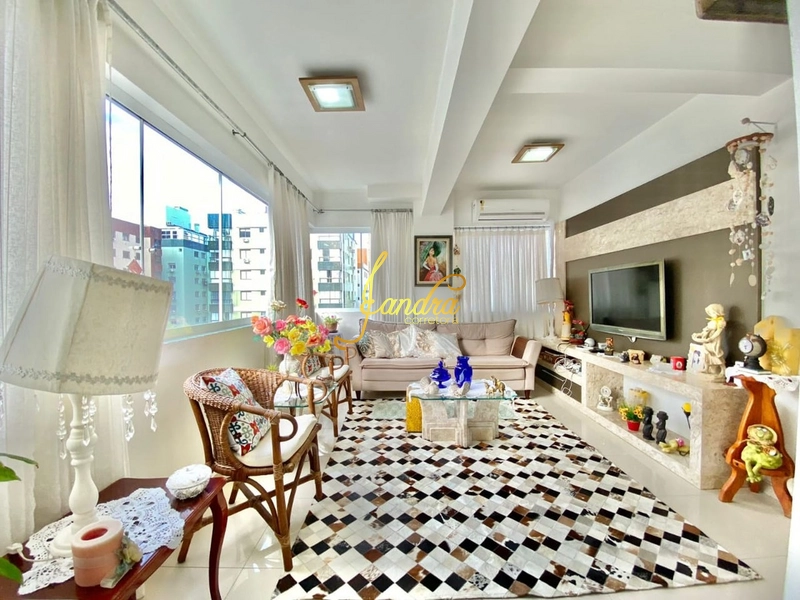 Apartamento Navegantes 50 m do mar. Mobiliado e decorado: 4ª foto da galeria de imagens do imóvel