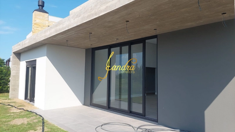 Casa térrea com 4 suítes e beira de lago: 21ª foto da galeria de imagens do imóvel