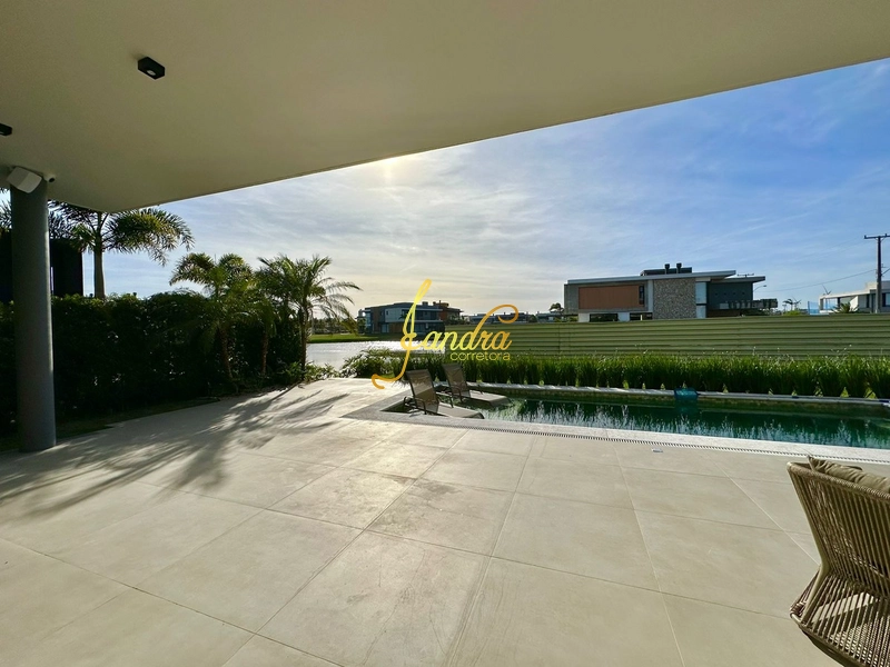 Sobrado beira lago mobiliado e decorado: 9ª foto da galeria de imagens do imóvel