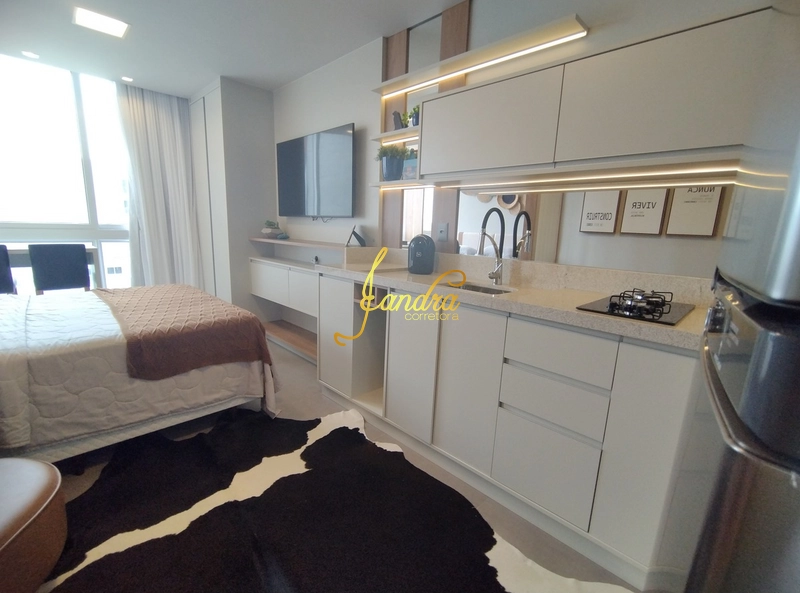 Apartamento  1 dormitório/box c: 1ª foto da galeria de imagens do imóvel