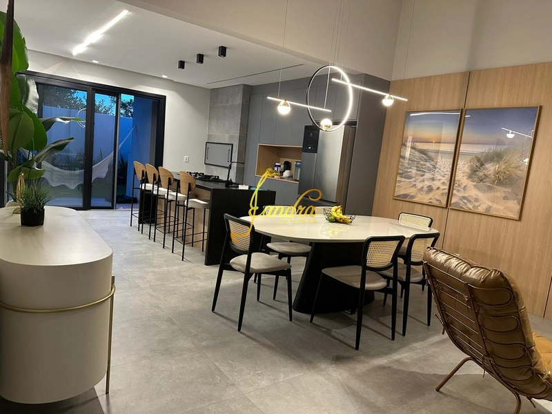 Casa térrea mobiliada e decorada 04 suítes e área construída de 155m2: 19ª foto da galeria de imagens do imóvel
