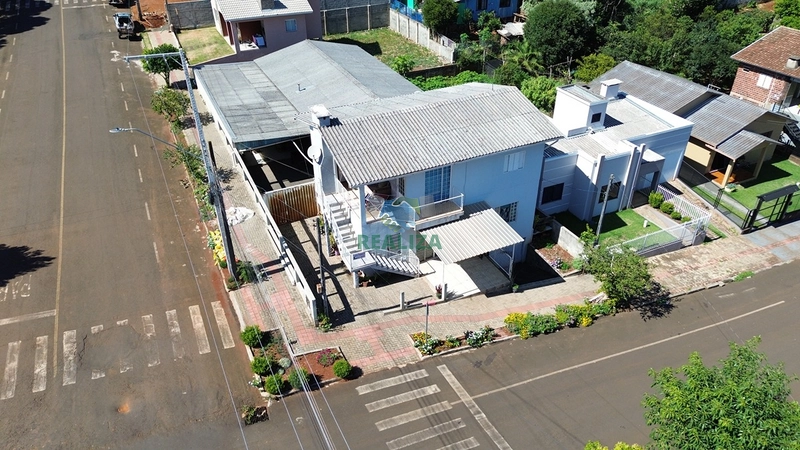 CASA COM 3 MORADIAS : 8ª foto da galeria de imagens do imóvel