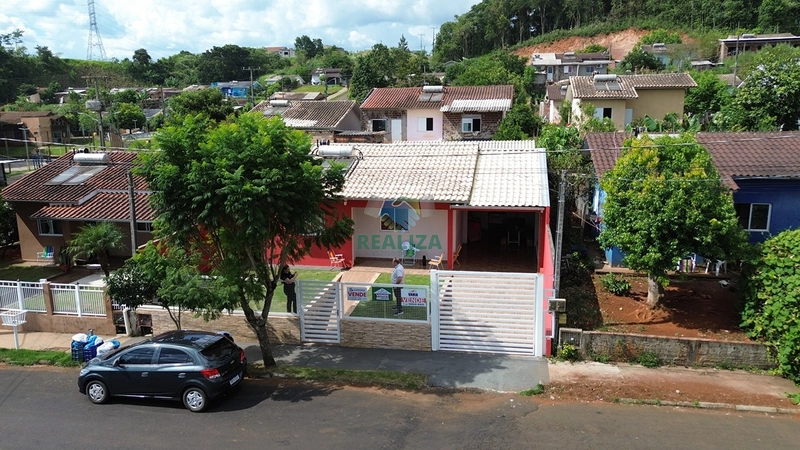 CASA + KIT NET: 4ª foto da galeria de imagens do imóvel