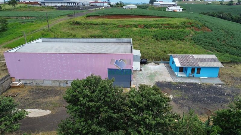 BARRACÃO + RESIDENCIA: 1ª foto da galeria de imagens do imóvel