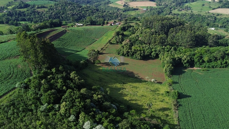 ÁREA DE TERRA: 6ª foto da galeria de imagens do imóvel