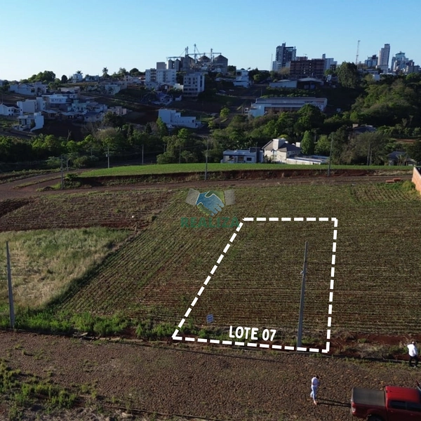 TERRENO: 1ª foto da galeria de imagens do imóvel