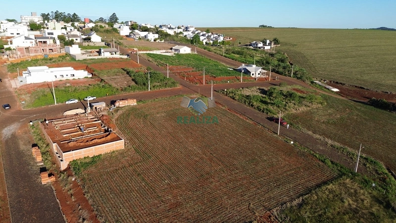 TERRENO: 2ª foto da galeria de imagens do imóvel