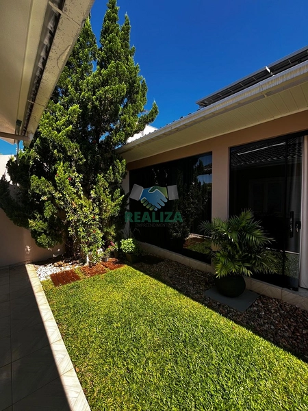 CASA COM PISCINA : 38ª foto da galeria de imagens do imóvel