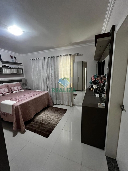 CASA COM PISCINA : 16ª foto da galeria de imagens do imóvel