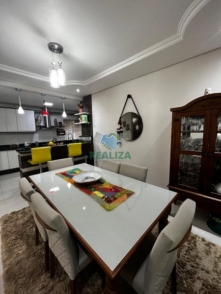 CASA COM PISCINA : 11ª foto da galeria de imagens do imóvel