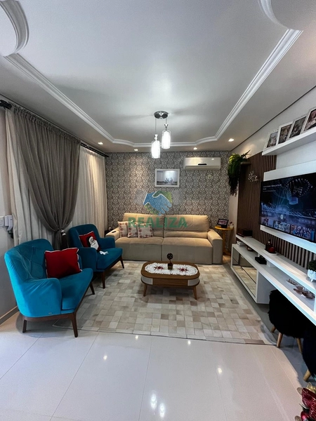 CASA COM PISCINA : 6ª foto da galeria de imagens do imóvel