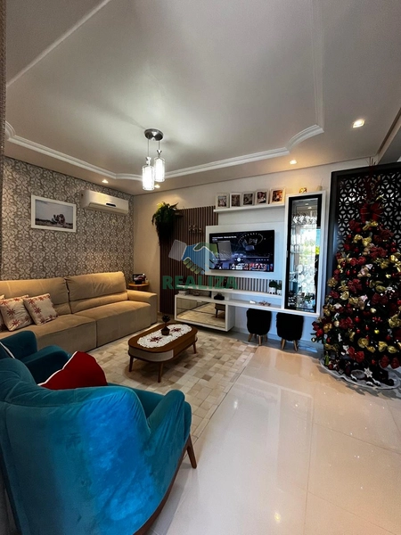 CASA COM PISCINA : 7ª foto da galeria de imagens do imóvel