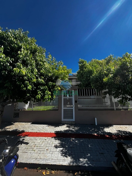 CASA COM PISCINA : 39ª foto da galeria de imagens do imóvel