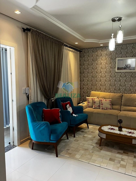 CASA COM PISCINA : 5ª foto da galeria de imagens do imóvel