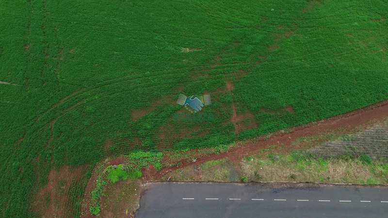 TERRENO: 4ª foto da galeria de imagens do imóvel
